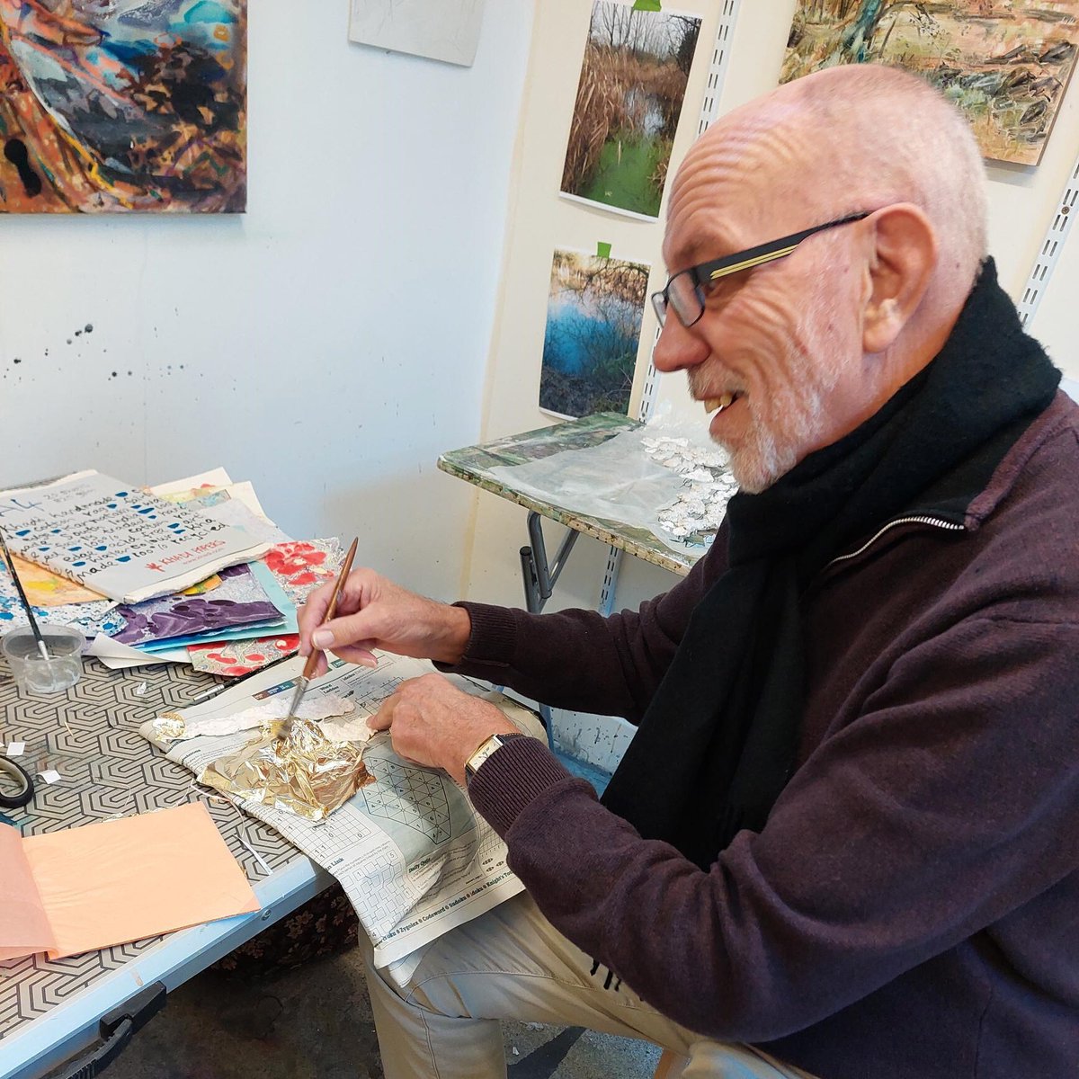 What do award-winning Age-Friendly activities look like? ✨

Discover previous winners from creative sessions to support men’s mental health, to storytelling performances created by older people: familyarts.co.uk/2024-winners/

Apply now at bit.ly/fff25open