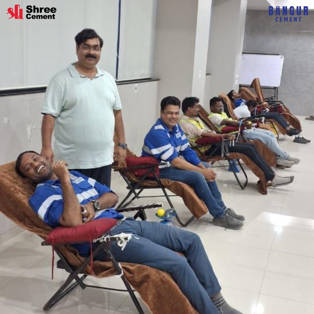 Nothing feels more powerful than seeing our colleagues unite for a cause!

On #WorldBloodDonorDay, our people came together, rolled up their sleeves and donated blood in incredible numbers. 

Every drop means hope and new beginnings for those in need- thank you, lifesaving