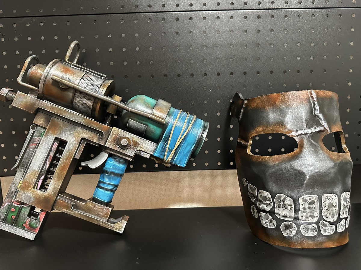 やべえカッコ良い！！
買って良かったわ...
あんま準備してなくてめっちゃ適当に飾ったけどそれっぽいわ
<a href="/lootroom/">lootroom</a>