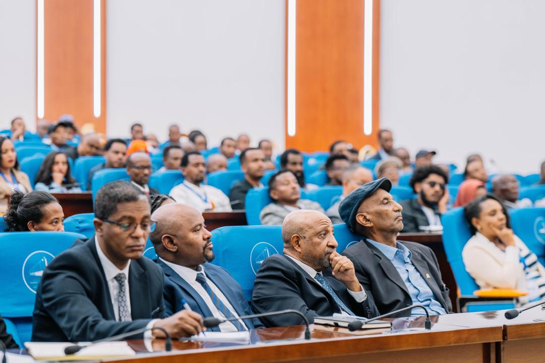 AbiyAhmedAli's tweet image. Opening up the political space was a pivotal decision we made in 2018. Since then, we have worked to foster a democratic environment—shifting from a long-standing posture of viewing parties as opposition to embracing them as legitimate competitors. This transformation is grounded…