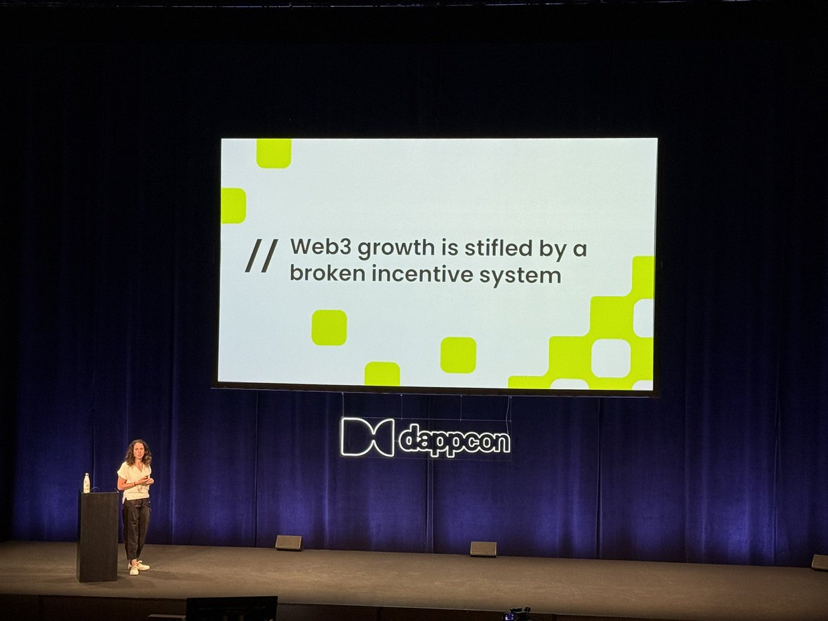 The painful truth from <a href="/hola_denisse/">Denisse 🍕</a> at <a href="/dappcon_berlin/">DappCon Berlin</a>…

Poor incentive systems are almost as pervasive as pointless chains. Massive drain on resources for fundamentally multichain projects like <a href="/beefyfinance/">Beefy</a>.

Need to Unify Incentive Structures

<a href="/letsdivvi/">Divvi</a> channelling this