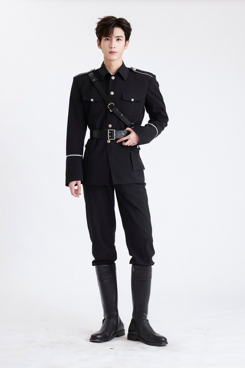 <a href="/CentralLadprao/">Central Ladprao</a> พี่ๆเคยเจอ #จางหลิงเฮ่อ ด้วยเนื้อตาหรือยังคะ คือหนูยังไม่เคยไง พี่พามาได้มุ้ยยยยย😭🫶🏻 #ZHANGLINGHE