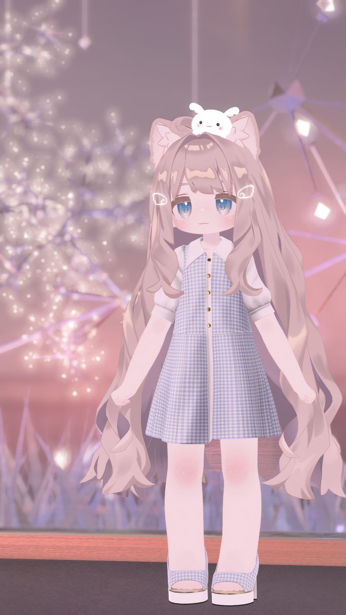 イベント参加用のpoorアバターキプちゃんに、おでかけドレスを着せたのでこれでおでかけします♪

🎀着用衣装：おでかけドレス
#キプフェル #MAPLE_PETIT_VRC