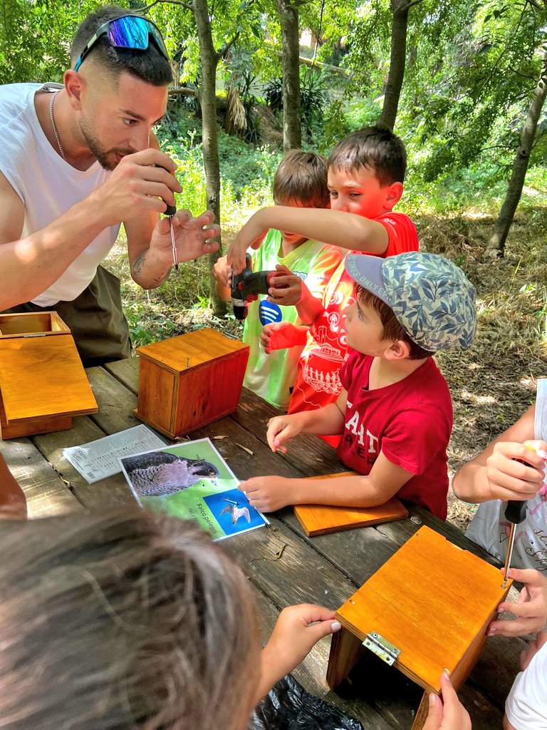 Escola la Parellada tweet media