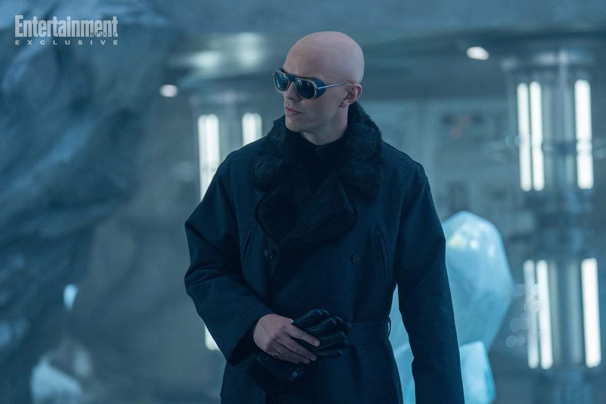 Warner Bros AU tweet media