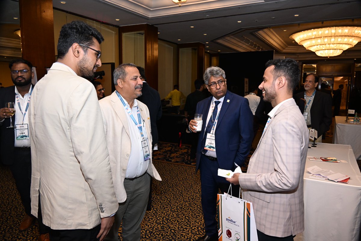 FuelsManagement's tweet photo. The #FuelsoftheFuture Conference 2025 wasn't just an event—it was a movement toward a cleaner, smarter world. From pioneering tech to global insights, these moments marked a turning point in sustainable energy discourse.
#rexfuels #rexconferences #FuelsOfTheFuture #solarenergy https://t.co/H18CT1Ys5z