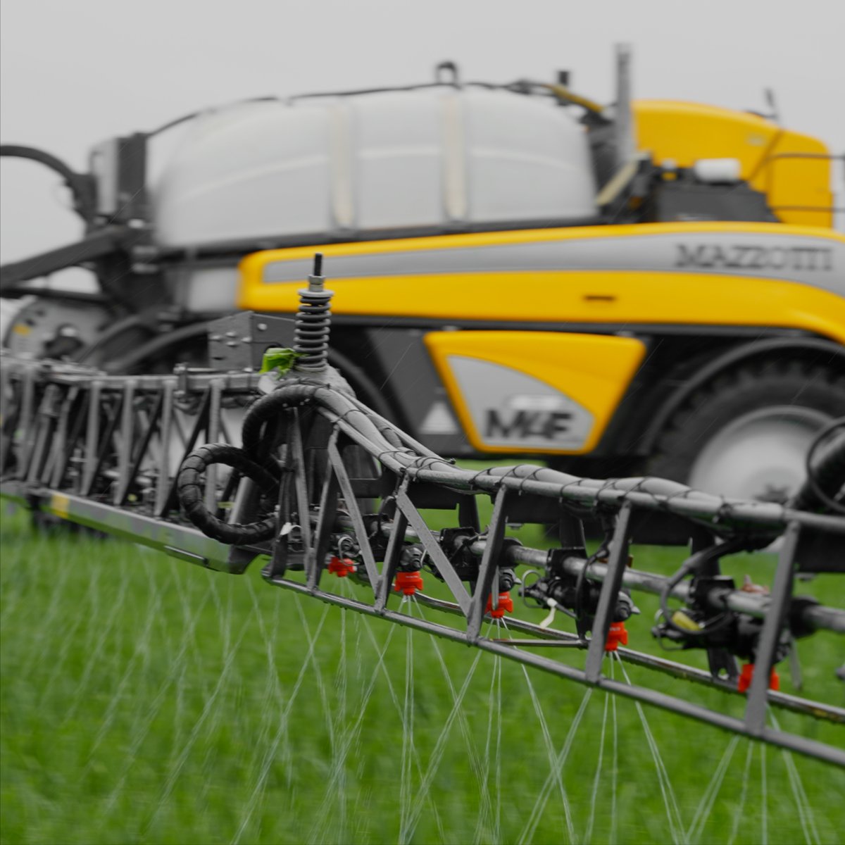 Maximise your farm’s potential with Nitrasol’s clear liquid fertilisers, designed for optimal yields. 

Our formulations are crafted with the highest quality raw materials, trusted by the UK’s most professional growers 🌾
