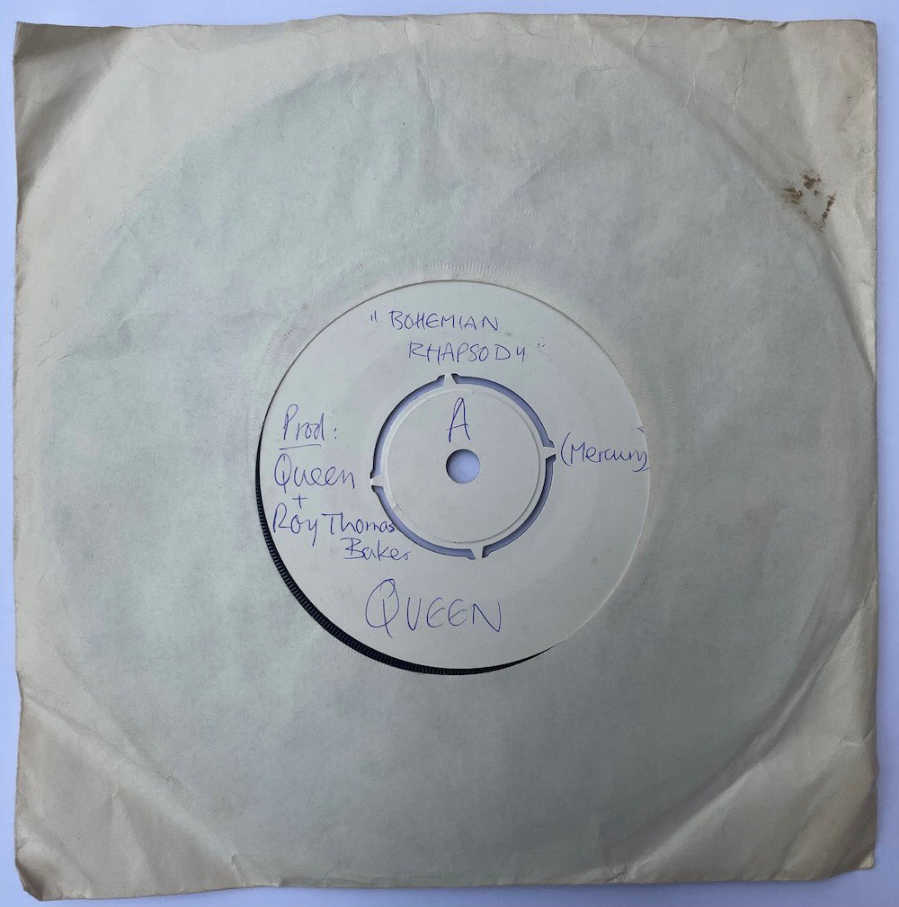 Queen (@queenwillrock) on Twitter photo Original 'Bohemian Rhapsody' Test Pressing To Be Auctioned for The BRIT Trust 👑
The White Label Auction in aid of <a href="/TheBRITtrust/">The BRIT Trust</a> returns!
World’s only known auction of “white label” test pressings to take place 7th October 2025. Hundreds of rare lots to go under the hammer, Original 'Bohemian Rhapsody' Test Pressing To Be Auctioned for The BRIT Trust 👑
The White Label Auction in aid of <a href="/TheBRITtrust/">The BRIT Trust</a> returns!
World’s only known auction of “white label” test pressings to take place 7th October 2025. Hundreds of rare lots to go under the hammer,