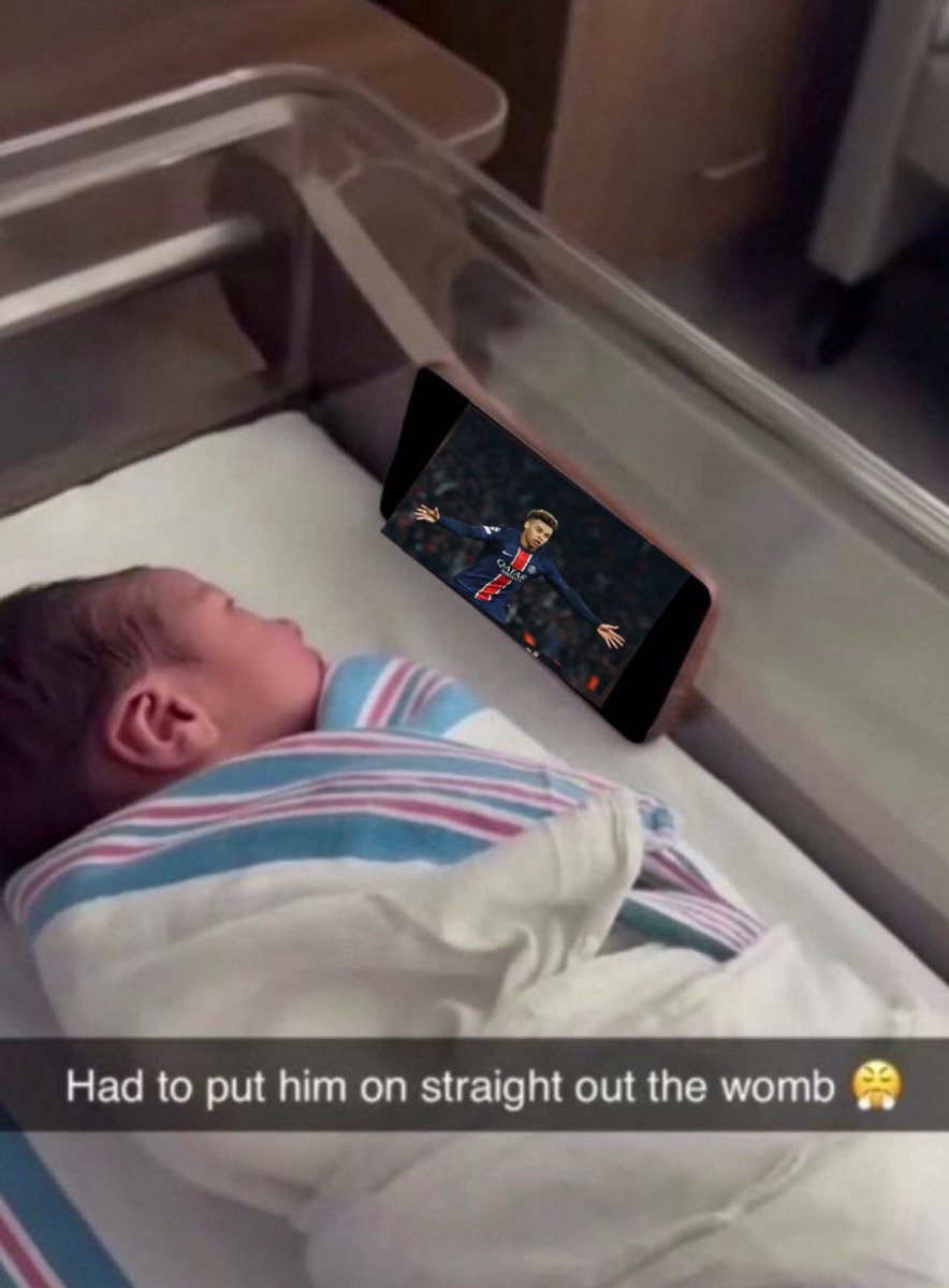 🇫🇷 tweet media