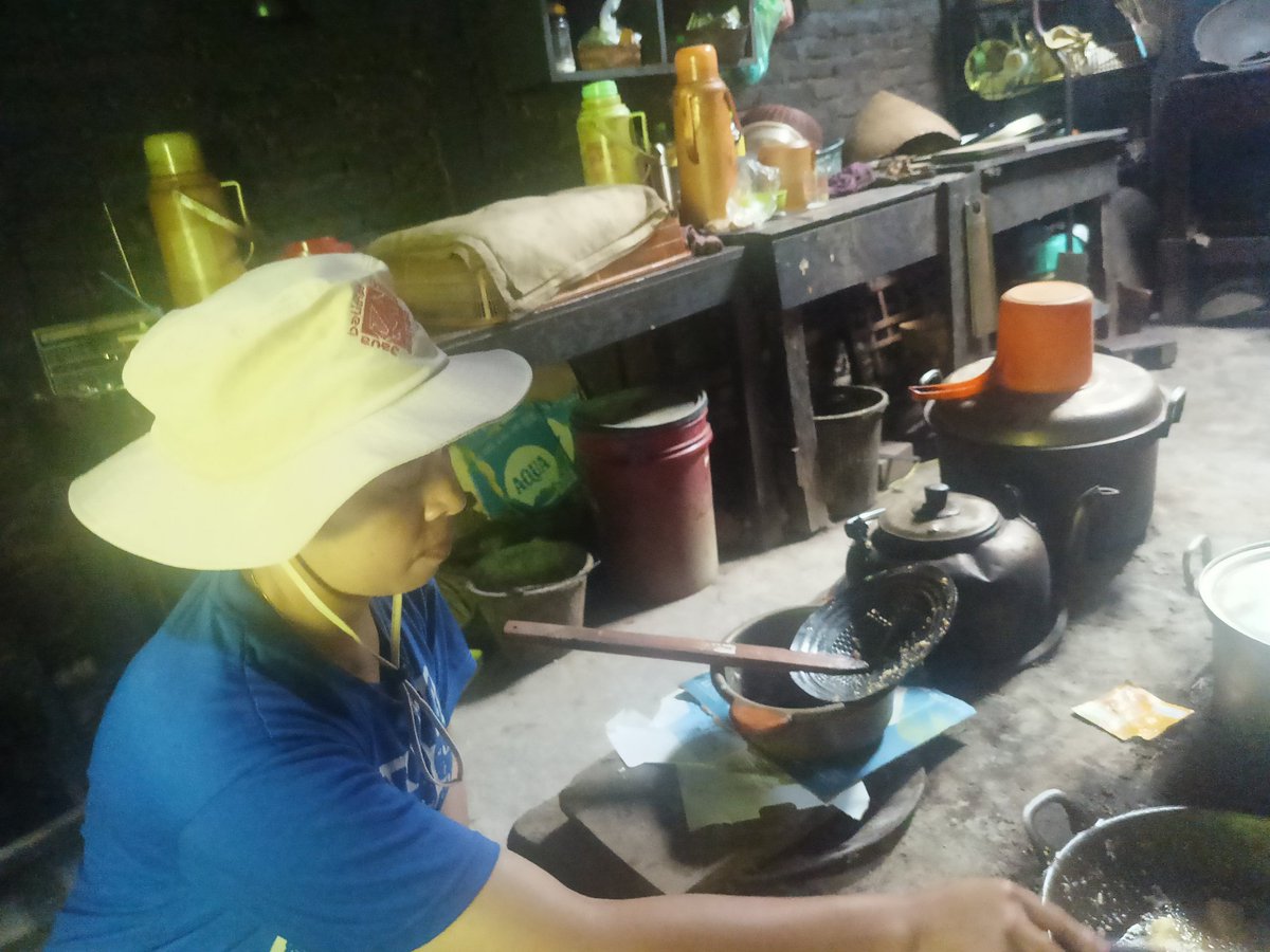 JavaBaliTrips's tweet image. #cookingclass get the authentic cooking class experience only with #javabalitrips