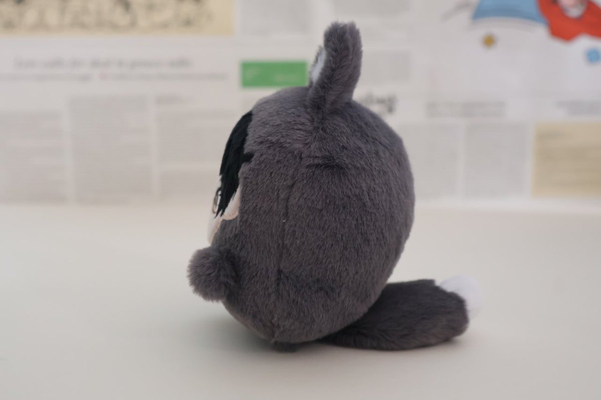 ✨🎀✨🎀✨

잘생긴 검은 고양이 구루체 착한 인형~

눈 디자인 너무 멋져요😉 초대형 눈

고양이 귀 안은 하얗네요~

그리고 푹신푹신한 초대형 꼬리! 매우 부드럽다❤️

10cm 동물체-루루체

#우리_공장을_소개합니다
#우리_공장으로_오세요
#솜인형 #cottomdoll #自作ぬい #綿人形 #ぬいぐるみ