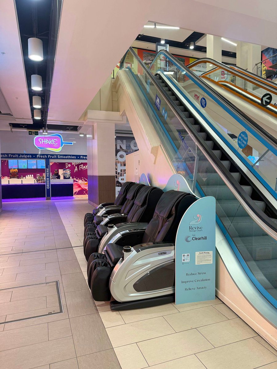 Grosvenor_Shop's tweet image. Midweek slump? We’ve got your back — literally. 💆‍♂️

Find our upgraded massage chairs on the ground floor near Primark and give yourself the ultimate Wednesday reset. You deserve it!

#MidweekPickMeUp #GrosvenorNorthampton #MassageChairs #RelaxAndRecharge