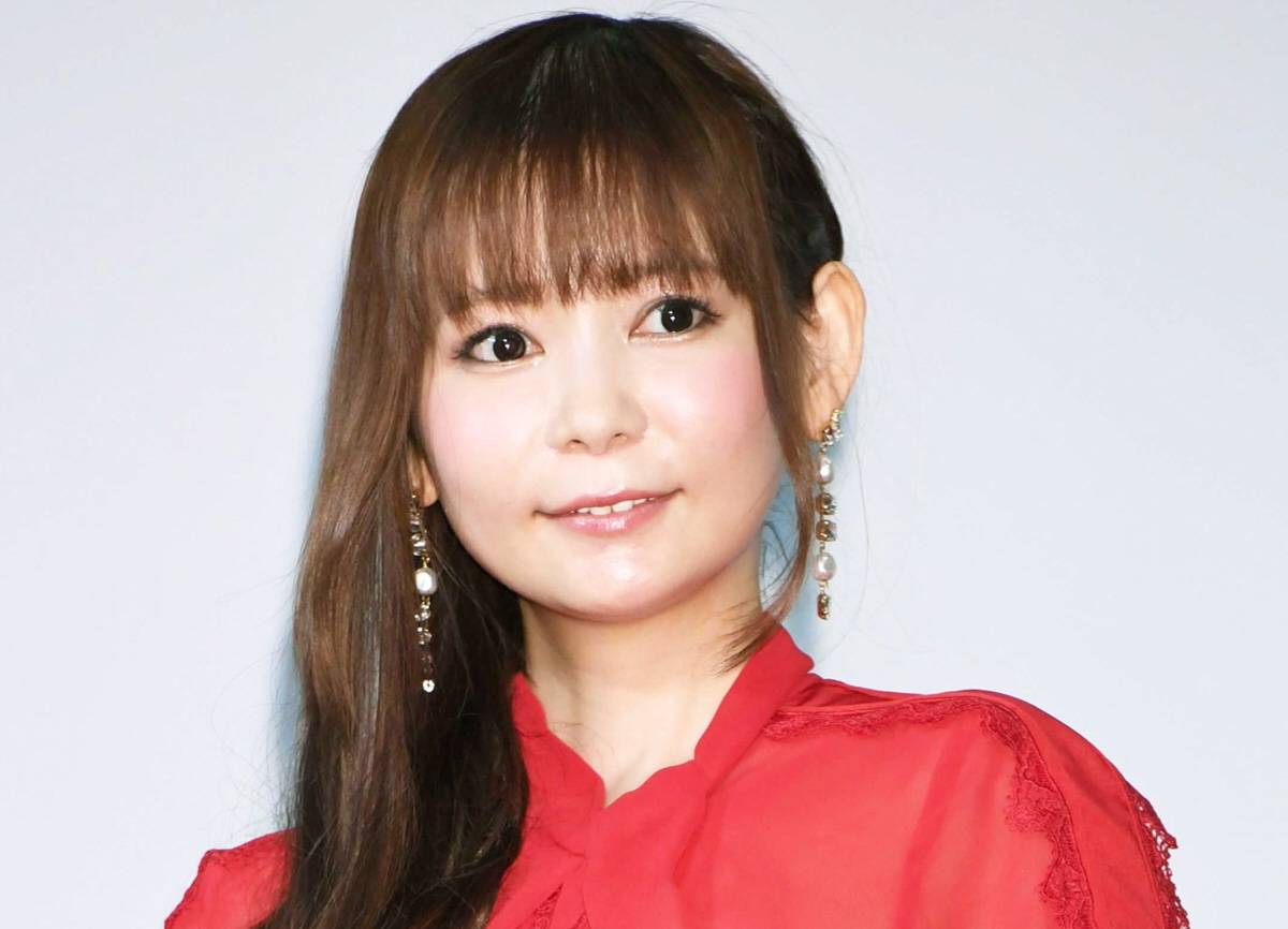 livedoornews's tweet photo. 【説明】中川翔子「Switch2」問題、箕輪厚介氏が名乗り上げる「ぼくがあげたんです」
https://t.co/FISWgTXfVl

箕輪氏がYouTubeにて「ぼくもいらないからあげると。無邪気にあげただけだが、譲渡自体も禁止で」と説明。「なかば押し売りみたいに上げたのに。申し訳ない」と謝罪した。 https://t.co/dIatEf9T0m