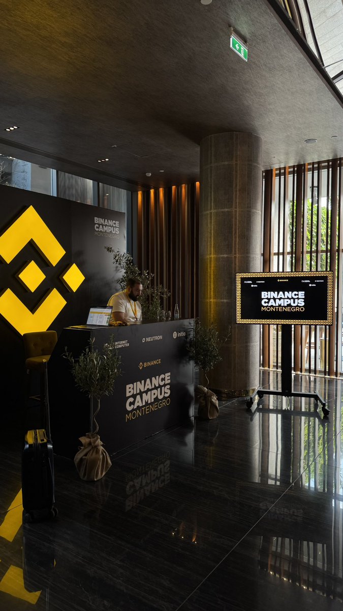 Capitanike tweet media