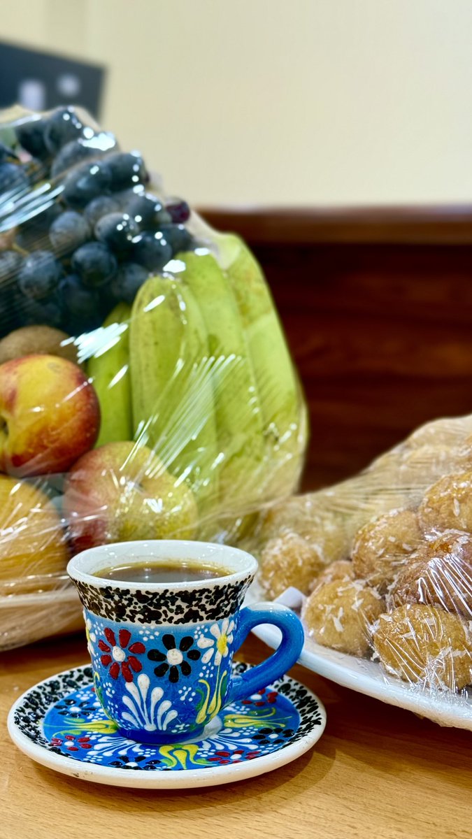 ✍🏻…
من علامات النضج 
" إنحيازك للهدوء ، تجاهلك للعتاب ، إكتفائك بِذاتك ، تصالحك مع الغياب ، المحادثات القليلة .”….