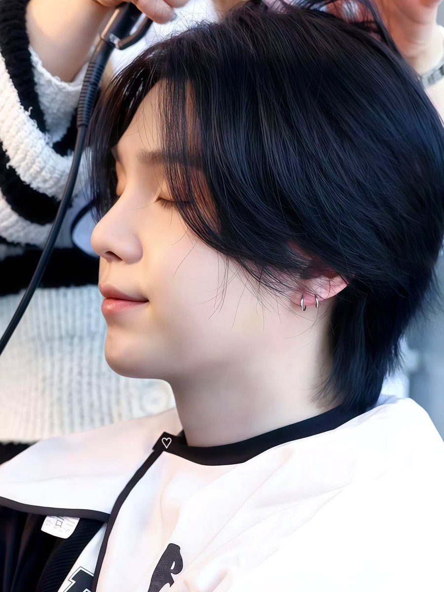 윤기시🖤