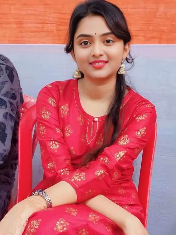Bharti_Singh15's tweet photo. आसमानी किताब की हकीकत☪

1) बहन से सेक्स का फरमान:-  सूरा 33 की आयत 50 

2) बहू से सेक्स जायज़:- सूरा 33 की आयत 36 और 37 

3) औरत तुम्हारी खेती हैं, जैसे मन करे वैसे जोतो:-  सूरा 2 आयत 223

4) "हलाला" के माध्यम से औरत को भोगने का फरमान:-  सूरा 2 आयत 230 https://t.co/NCLg3sBGqk