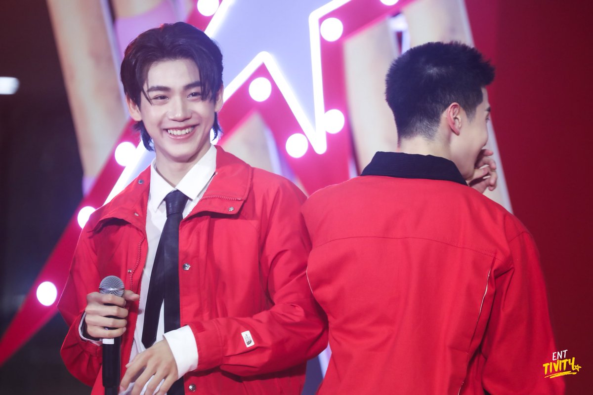 Entivity_'s tweet image. อัลมอนด์-โปรเกรส น้องเล็กจากค่าย GMMTV ร่วมงานแถลงข่าว “GMMTV POCKY IDOL”

POCKY IDOL CRUNCH AMPG

#AlmondProgress 
#Almondbabybigboy 
#progresspassawish
#GMMTVPOCKYIDOL
#ด้อมภภ #PSPW