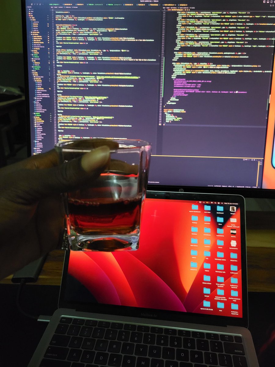 muhsin_oky's tweet photo. I've been from one state to the other this pass few months, and now am finally back to make workspace, it's worth a toast for me.....
I remain your developer and founder. #AppDevelopment #reactnative #startupinspiration https://t.co/c6Ihascd63