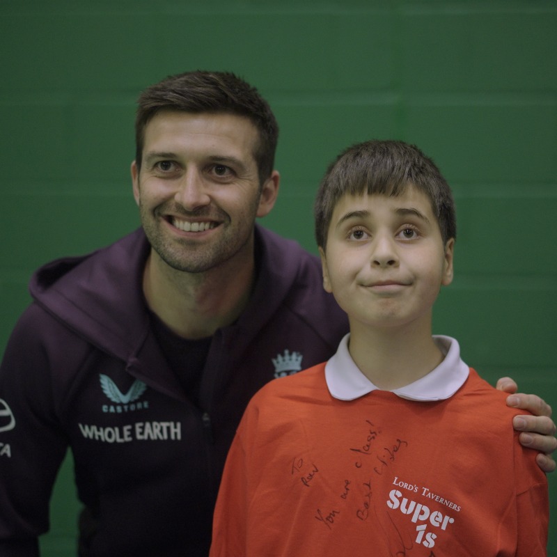 ECB_cricket's tweet photo. Could you challenge @Root66, @MAWood33 and @_laurenbell2 to play cricket your way?

Ravi, Taylor and Hassan did, as part of the ECB’s latest campaign to get children playing anywhere, from the street to the beach. See how they got on 👇

#MyWayToPlay