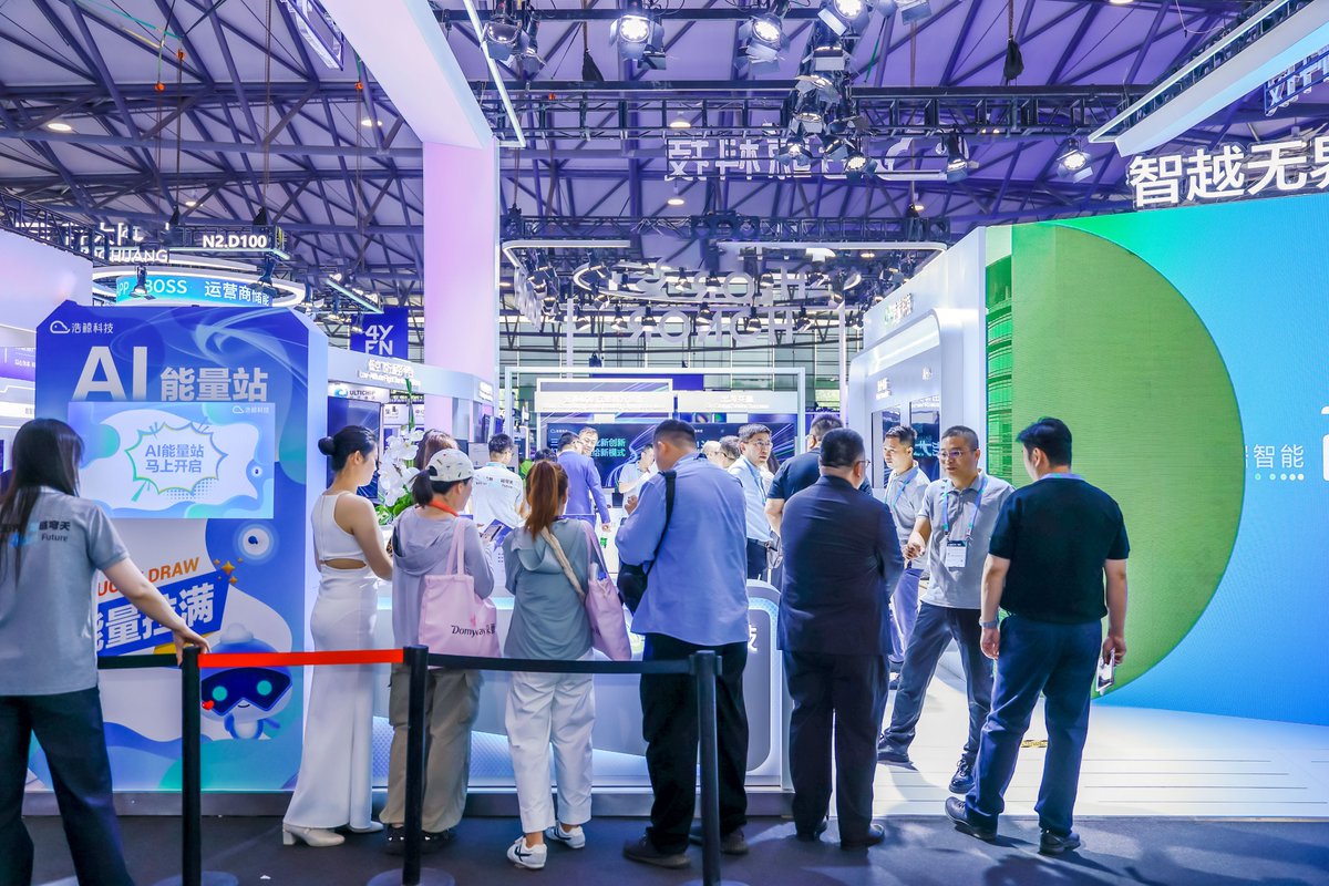 WhaleCloud2's tweet image. 🚀 #MWCShanghai2025 is LIVE!
Discover Asia&apos;s hottest #connectivity &amp;amp; #AI innovations at stand N2-E100:
🔹 Global digital transformation solutions &amp;amp; success stories
🔹 AI/low-altitude economy/digital health insights
Let #WhaleCloud solve your challenges &amp;amp; build the future!