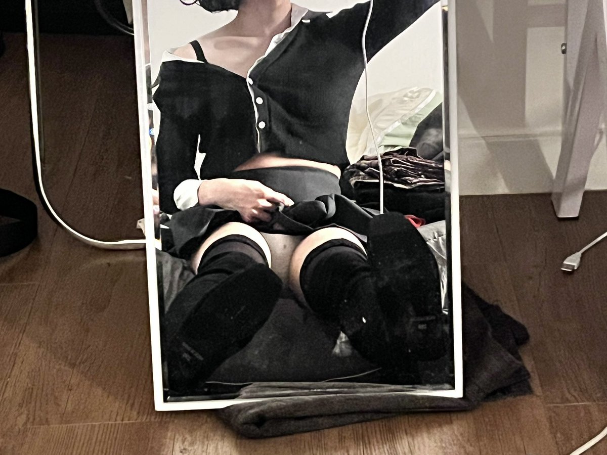 후원해주신분들 젖은 이수아 보고 가세요◡̈ 
❤️❤️ 
후원은 절 벌리게 젖게 음탕하게 만들어요◡̈