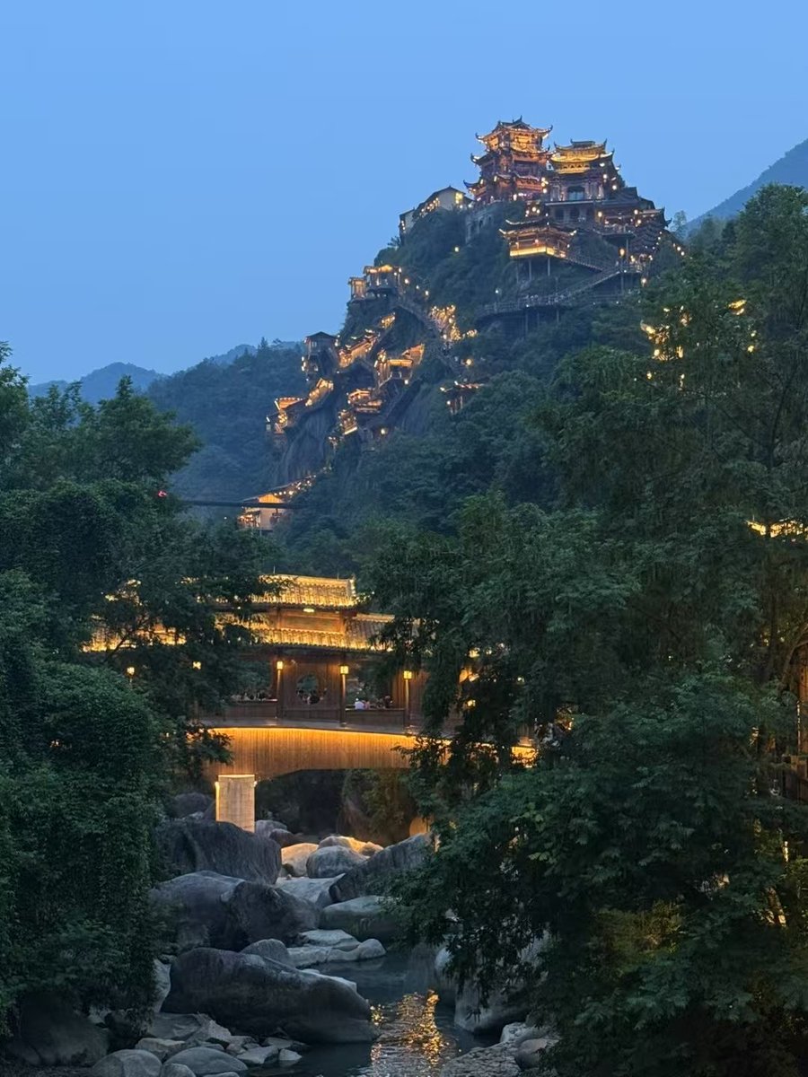 这里，是葛仙山
体验神仙生活的地方