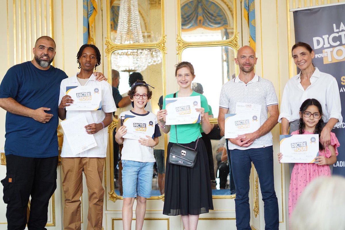 La dictée pour tous (@dicteepourtous) on Twitter photo La finale nationale 2025 : <a href="/dicteepourtous/">La dictée pour tous</a> 🥇avec Madame <a href="/courauclotilde/">Courau Clotilde</a>
Primaire : champion de Bois d’Arcy (78)
Collège : championne de Lille (59)
Lycée : champion de Malakoff (92)
Adulte : champion de Lille (59)
Merci aux équipes <a href="/MinistereCC/">Ministère de la Culture 🇫🇷</a> et Madame la Ministre <a href="/datirachida/">Rachida Dati ن</a> La finale nationale 2025 : <a href="/dicteepourtous/">La dictée pour tous</a> 🥇avec Madame <a href="/courauclotilde/">Courau Clotilde</a>
Primaire : champion de Bois d’Arcy (78)
Collège : championne de Lille (59)
Lycée : champion de Malakoff (92)
Adulte : champion de Lille (59)
Merci aux équipes <a href="/MinistereCC/">Ministère de la Culture 🇫🇷</a> et Madame la Ministre <a href="/datirachida/">Rachida Dati ن</a>