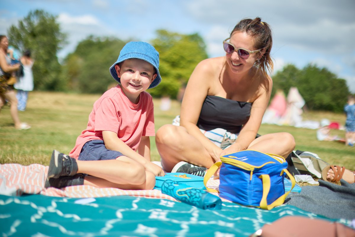 ExploreEssex's tweet image. #NationalPicnicWeek is here! 🧺
It's time to gather your friends and family, grab your blankets and baskets, and embrace the great outdoors.
Discover the best picnic spots: explore-essex.com/blog/picnickin…
BBQs are NOT permitted and we ask visitors to please take any rubbish home.