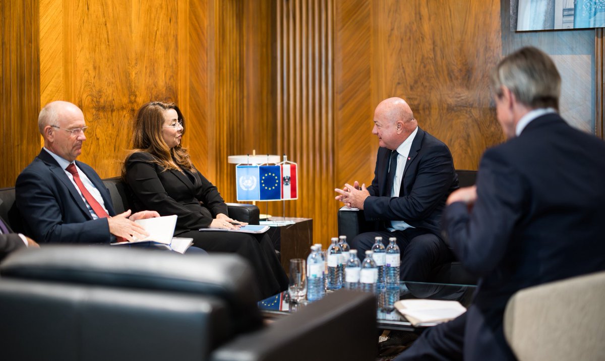 GhadaFathiWaly's tweet image. It was a real pleasure to meet Austrian Chancellor @_CStocker.
As our host country, Austria has been a reliable & valued partner of the @UN for decades, and Vienna offers a unique space for diplomacy and dialogue.
Grateful for the warm hospitality and our ongoing collaboration.