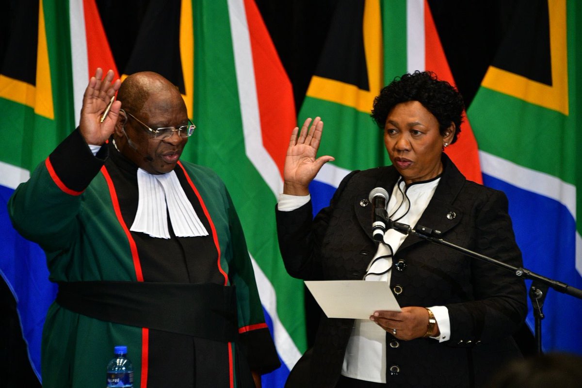 <a href="/sherwiebp/">Sherwin Bryce-Pease</a> Acting President Angie Motshekga ❤️
First Female President 🇿🇦