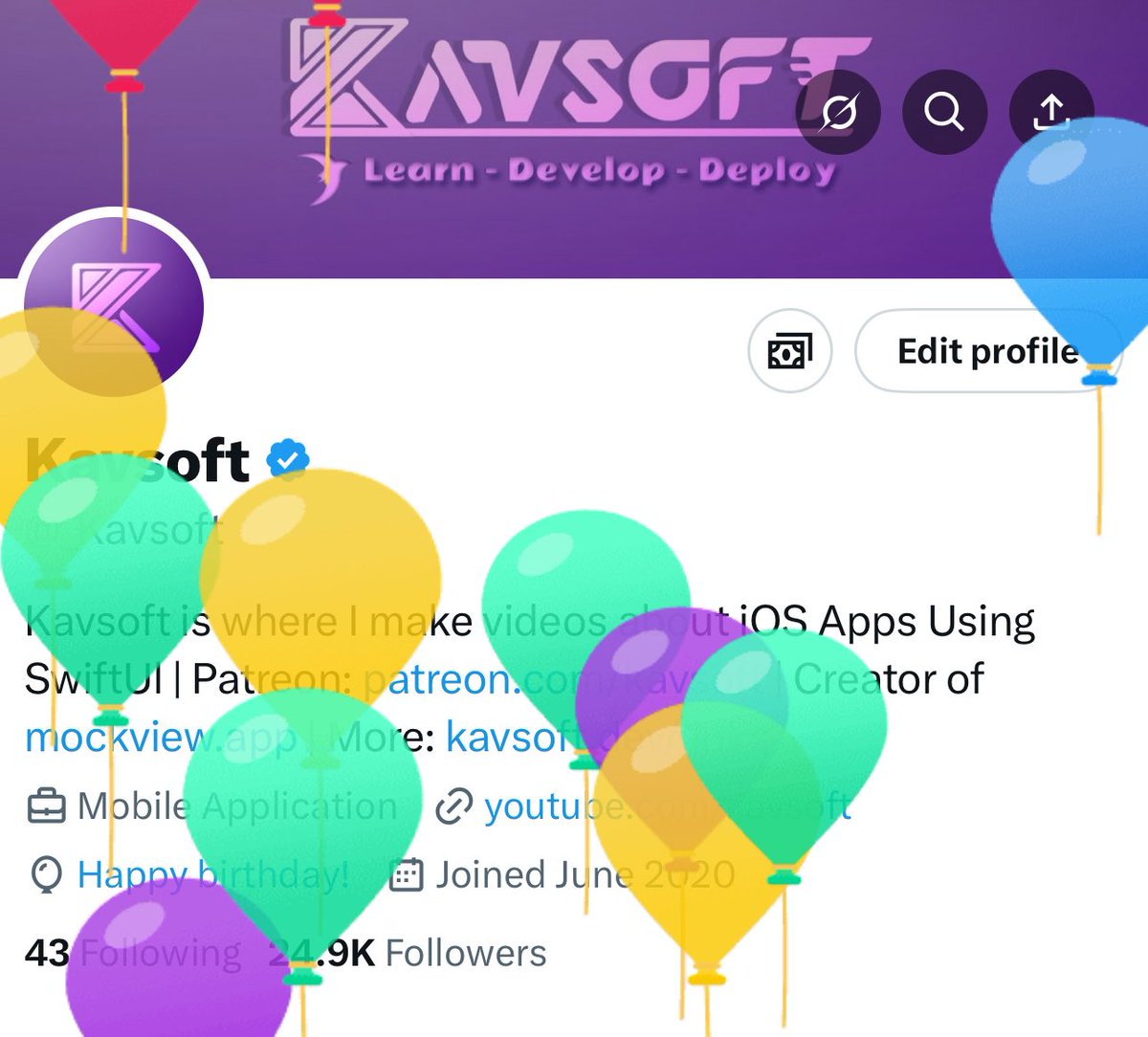 _Kavsoft's tweet image. Print(“Happy Birthday \(self .me)”)