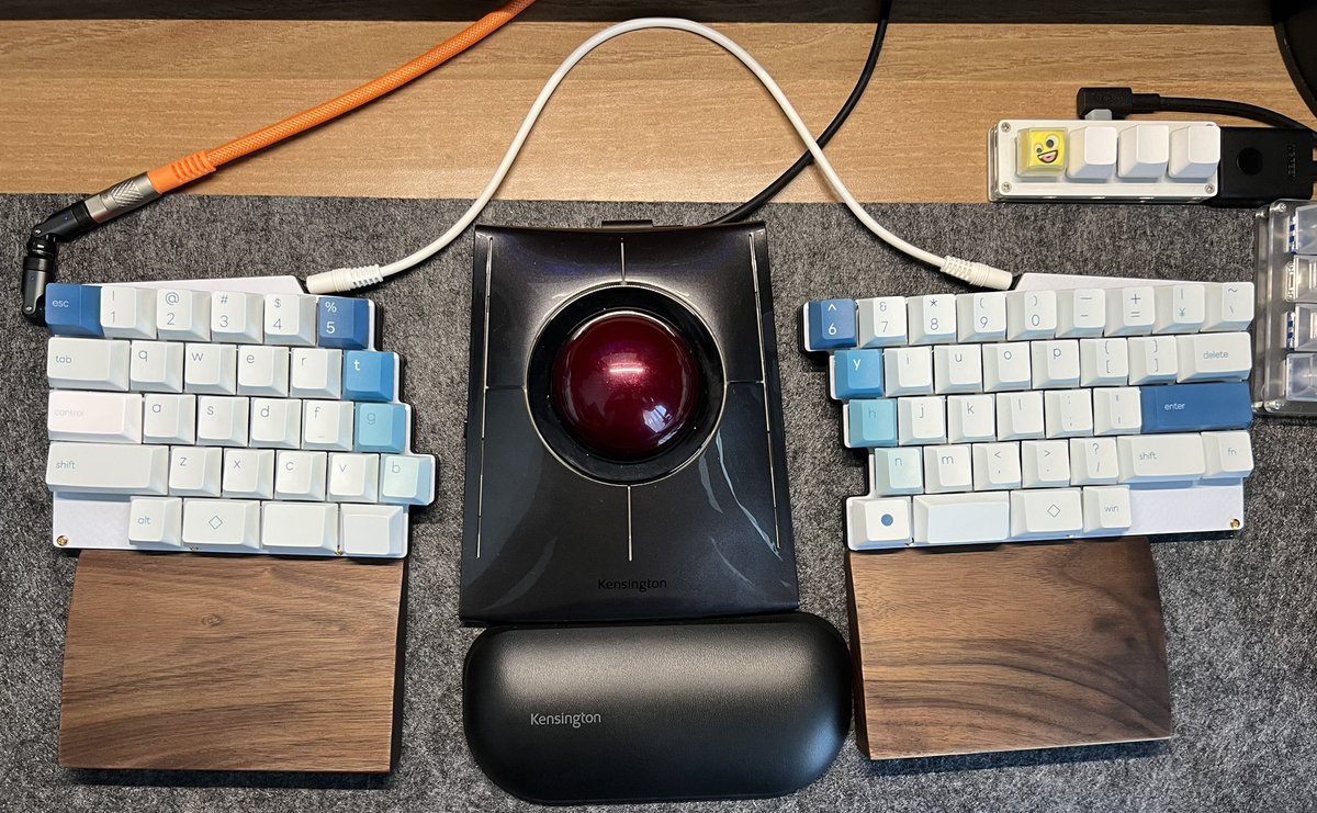cozy_BB's tweet photo. 打鍵感とか特に変わらず
見た目も大事
Seihakujiはやっぱり白
#7spro https://t.co/rPLIIhLW7R