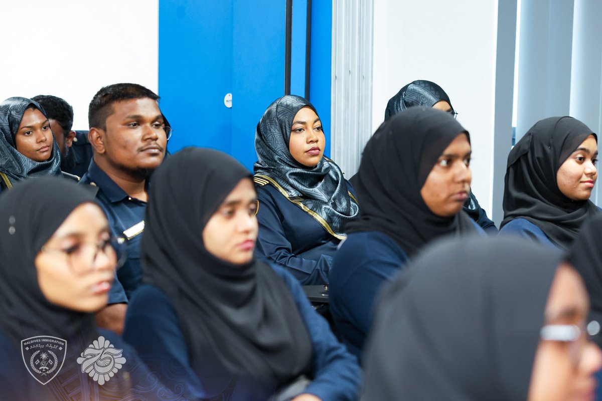 Maldives Immigration (@immigrationmv) on Twitter photo An awareness session on the Whistleblower Protection Law was conducted yesterday by the Whistleblower Protection Unit of <a href="/hrcmv/">HRC of the Maldives</a>. An awareness session on the Whistleblower Protection Law was conducted yesterday by the Whistleblower Protection Unit of <a href="/hrcmv/">HRC of the Maldives</a>.