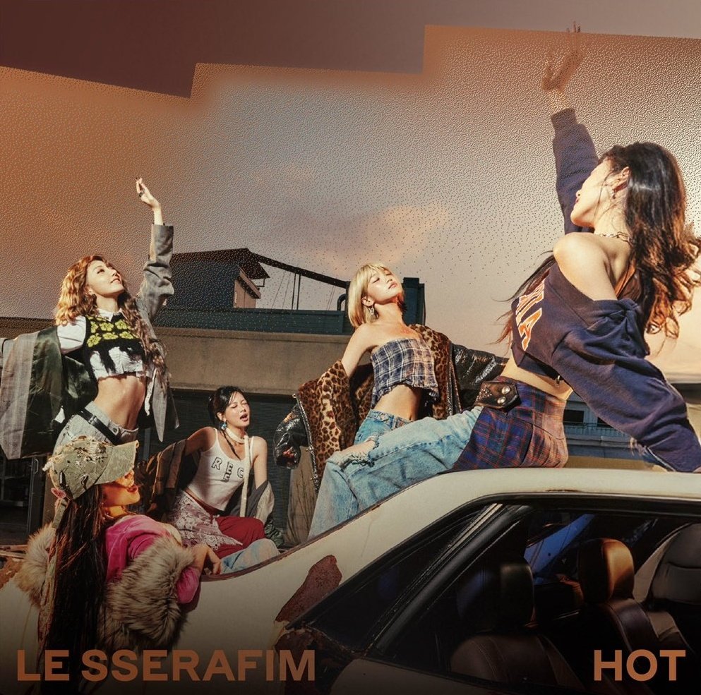 lssfm_news's tweet photo. .@le_sserafim "HOT" – 4PM KST:

#7 Bugs (+1)
#22 MelOn (=)
#20 FLO (+1)
#39 Genie (-2)

#LE_SSERAFIM #르세라핌 https://t.co/dv0W8G0FO5