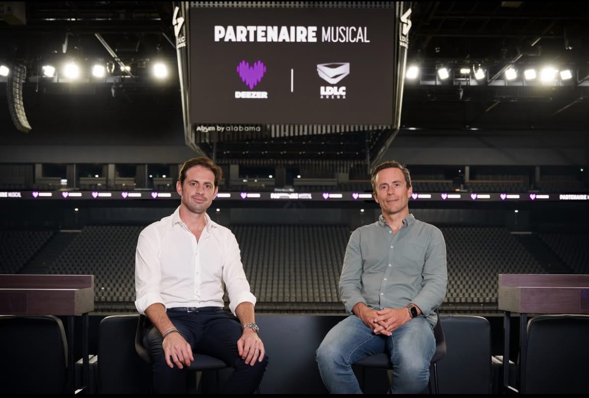 Deezer : Partenaire musical de la LDLC Arena !

La LDLC Arena poursuit son développement en s’associant à un acteur majeur de l’écosystème musical : <a href="/DeezerFR/">Deezer France</a> la plateforme mondiale d’expérience musicale.💜

➡️ olvallee.fr/la-ldlc-arena-…