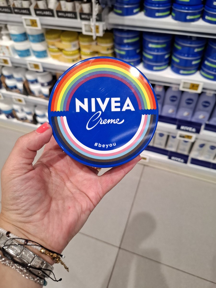 MonicaC26212481's tweet photo. Bom dia caríssimos!
É tão bom ver marcas que compro desde sempre a serem inclusivos 🫶 https://t.co/qOQgcBwePq