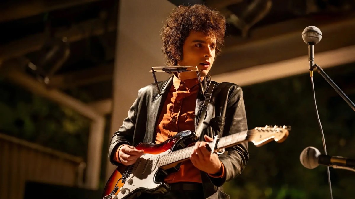 Toni de la Torre (@tonidelatorre) on Twitter photo Avui Disney+ incorpora A Complete Unknown, la biografia de Bob Dylan protagonitzada per Timothée Chalamet.
En vam parlar extensament amb la <a href="/mporrasmarti/">Marina Porras Martí</a> i el <a href="/ManuYanezM/">Manu Yáñez</a> a La Finestra Indiscreta i teniu el veredicte aquí: 3cat.cat/3cat/el-biopic… Avui Disney+ incorpora A Complete Unknown, la biografia de Bob Dylan protagonitzada per Timothée Chalamet.
En vam parlar extensament amb la <a href="/mporrasmarti/">Marina Porras Martí</a> i el <a href="/ManuYanezM/">Manu Yáñez</a> a La Finestra Indiscreta i teniu el veredicte aquí: 3cat.cat/3cat/el-biopic…