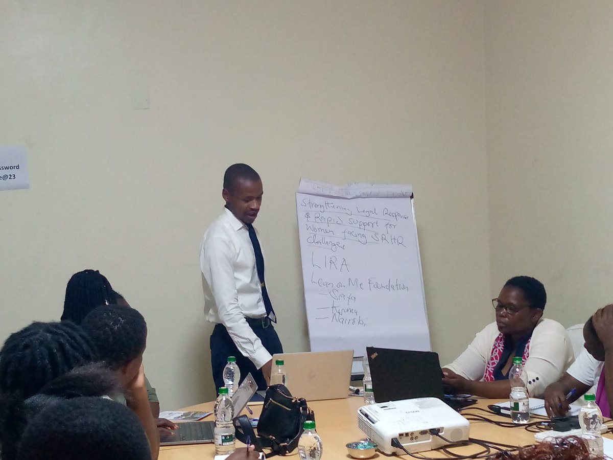Leanonmek's tweet image. This week, @Leanonmek hosts a Legal Empowerment Training in Kisumu! 🗓️ June 17–18 at Pinecone Hotel. Join paralegals, lawyers, CHPs & healthcare providers to support women’s SRHR. #SRHRJustice #LIRAProgram #AfyanaHaki