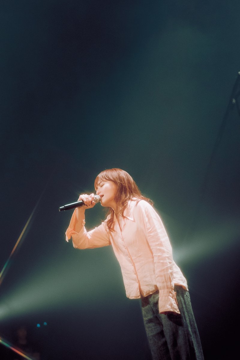 iri、全10公演からなる『Hall Tour 2025 “Seek”』 開幕　瑞々しく躍動した東京公演のオフィシャルレポート到着
lp.p.pia.jp/article/news/4…

#iri