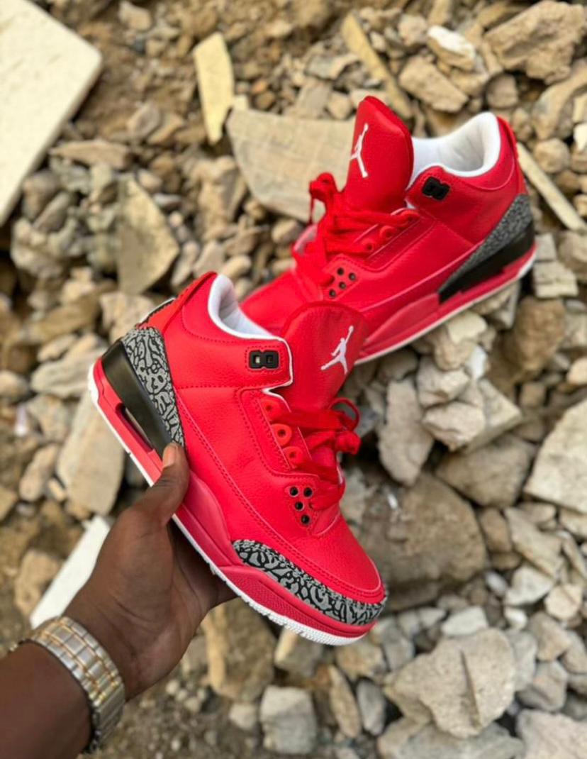 Sneakers 👟 (@sneakersfandom) on Twitter photo 