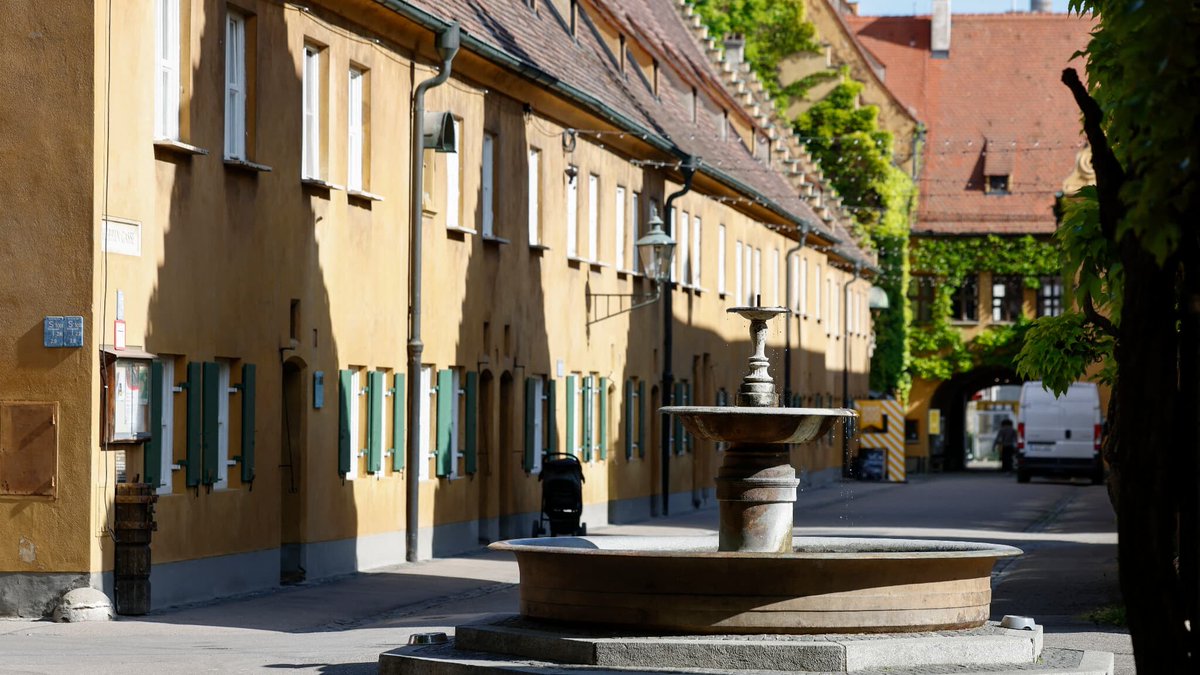 Dans ce plus vieux logement social du monde, le loyer (88 centimes par mois) n'a pas bougé depuis... l'année 1521
l.bfmtv.com/nHqX