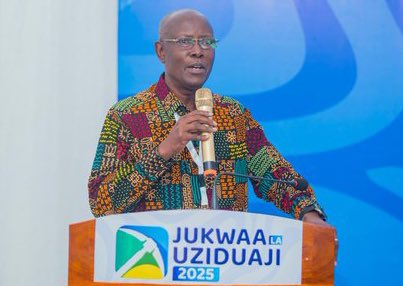 “Siku masikini wanaoishi karibu na migodi watakapopata matibabu kupitia bima ya afya, Siku shule bora na hospitali zenye viwango vya juu zitakapojengwa katika jamii zinazozunguka migodi, ndipo tutasema sekta ya madini inachangia kubadilisha maisha ya Watanzania." Askofu Kisare