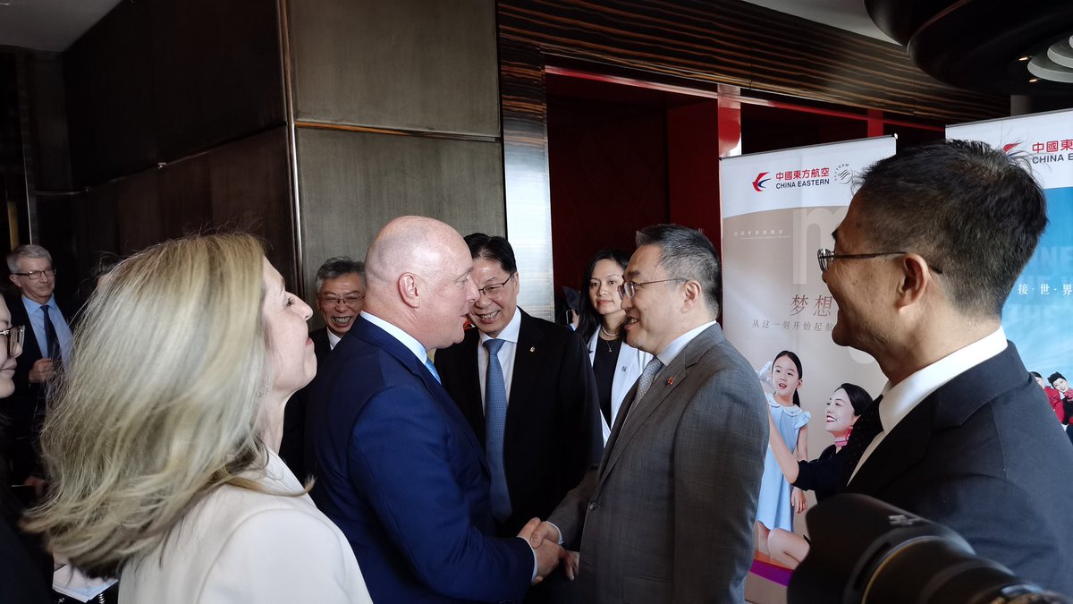 AmbChina2NZ's tweet photo. Major strategic deliverable from @PMLuxon's visit to China: opening of the #SouthernLink air route connecting China and Latin America through New Zealand, and the transit visa waiver for Chinese travelers transiting through NZ. China Eastern will be the first airline to operate twice weekly flights on the route. I am sure others will follow. It is a three-way win for China, NZ and South America.