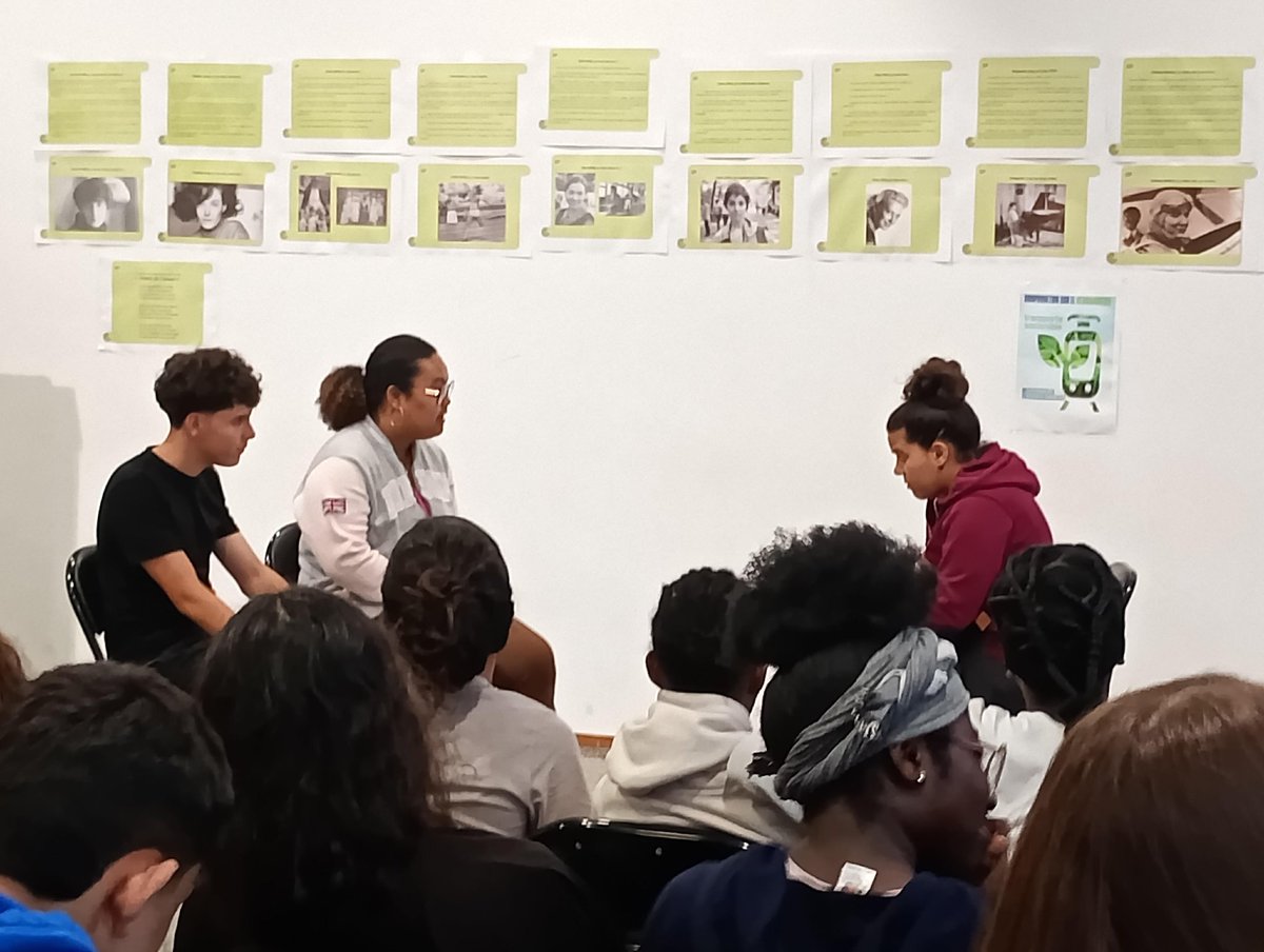 Liceo Luis Buñuel (@liceo_luis) on Twitter photo Tras talleres y exposiciones, cerramos el proyecto de colaboración con el Collège Daniel Mayer. Nuestro alumnado de 3° de ESO participa en un taller de teatro. Excelente trabajo de colaboración!
<a href="/AccEducativaExt/">Acción Educativa Exterior</a>
<a href="/EmbEspFrancia/">España en Francia</a>
<a href="/EducationESP/">Éducation Ambassade d'Espagne</a> Tras talleres y exposiciones, cerramos el proyecto de colaboración con el Collège Daniel Mayer. Nuestro alumnado de 3° de ESO participa en un taller de teatro. Excelente trabajo de colaboración!
<a href="/AccEducativaExt/">Acción Educativa Exterior</a>
<a href="/EmbEspFrancia/">España en Francia</a>
<a href="/EducationESP/">Éducation Ambassade d'Espagne</a>