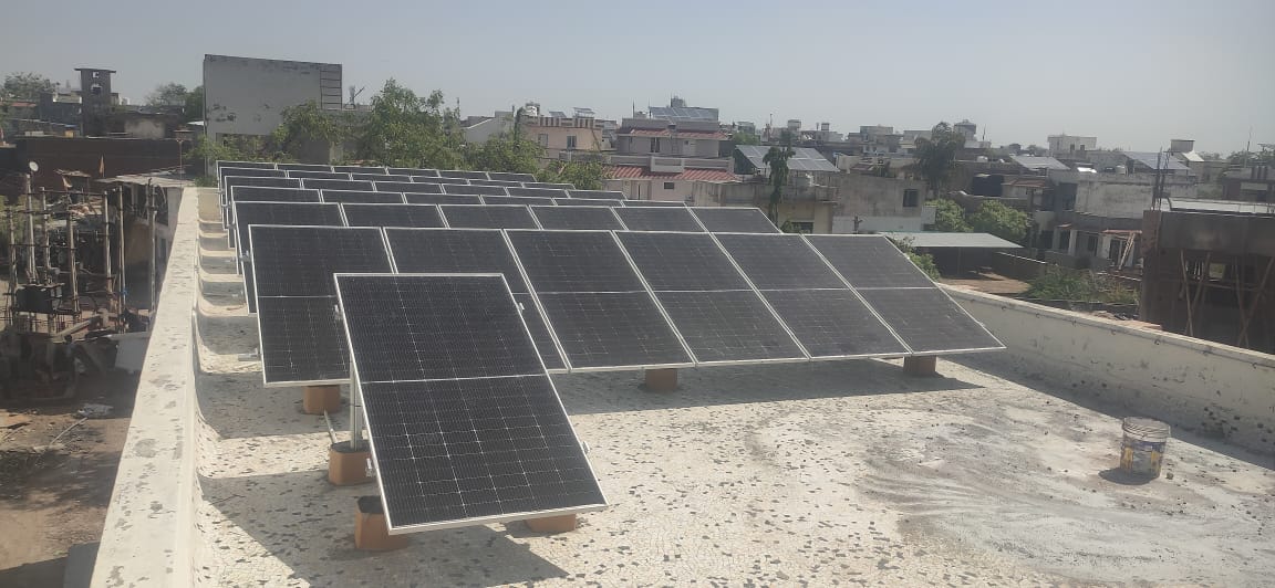 Solis (@solis_inverters) on Twitter photo ๐ ๐๐จ๐ฅ๐๐ซ ๐๐ง๐๐ซ๐ ๐ฒ ๐ข๐ฌ ๐ง๐จ๐ฐ ๐ฅ๐ข๐ ๐ก๐ญ๐ข๐ง๐ ๐ฎ๐ฉ ๐๐ฅ๐๐ฌ๐ฌ๐ซ๐จ๐จ๐ฆ๐ฌ ๐ข๐ง ๐๐ฎ๐ฃ๐๐ซ๐๐ญ!
A 65kWp C&I solar system at Shree Vidhya Prachar Mandal School, powered by ๐ฆ๐ฑ-๐๐๐ฐ๐ฌ๐ & ๐ฆ๐ผ๐น๐ถ๐-๐ฏ๐ฃ๐ฎ๐ฌ๐-๐ฐ๐ inverters, is helping students learn with:
โ๏ธ Optimized ๐ ๐๐จ๐ฅ๐๐ซ ๐๐ง๐๐ซ๐ ๐ฒ ๐ข๐ฌ ๐ง๐จ๐ฐ ๐ฅ๐ข๐ ๐ก๐ญ๐ข๐ง๐ ๐ฎ๐ฉ ๐๐ฅ๐๐ฌ๐ฌ๐ซ๐จ๐จ๐ฆ๐ฌ ๐ข๐ง ๐๐ฎ๐ฃ๐๐ซ๐๐ญ!
A 65kWp C&I solar system at Shree Vidhya Prachar Mandal School, powered by ๐ฆ๐ฑ-๐๐๐ฐ๐ฌ๐ & ๐ฆ๐ผ๐น๐ถ๐-๐ฏ๐ฃ๐ฎ๐ฌ๐-๐ฐ๐ inverters, is helping students learn with:
โ๏ธ Optimized