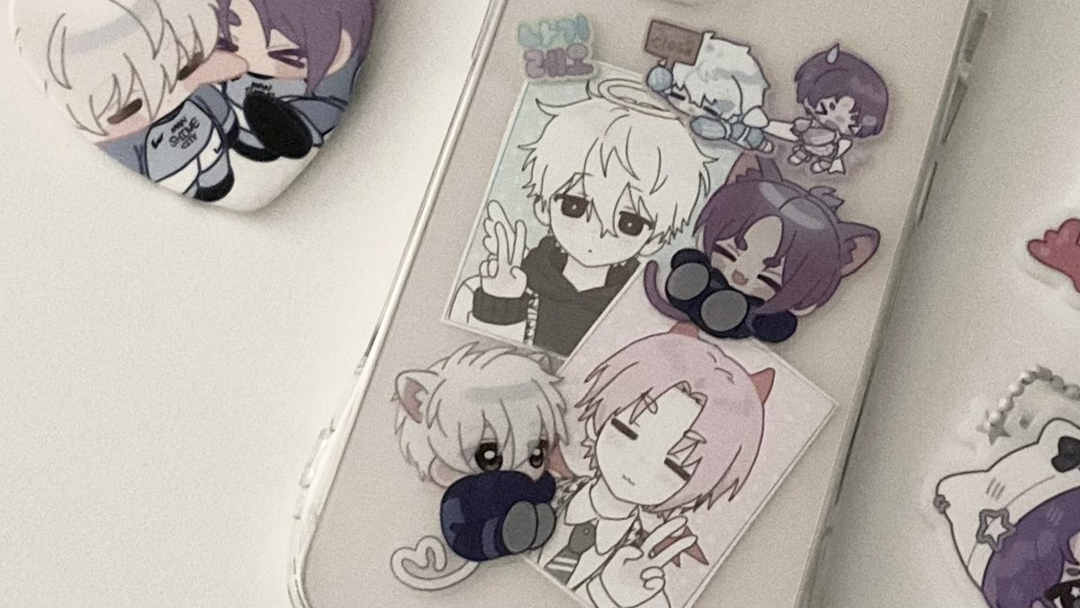 오랜만에 폰꾸 완료 /ᐠ - ̫ -マ✌️💜