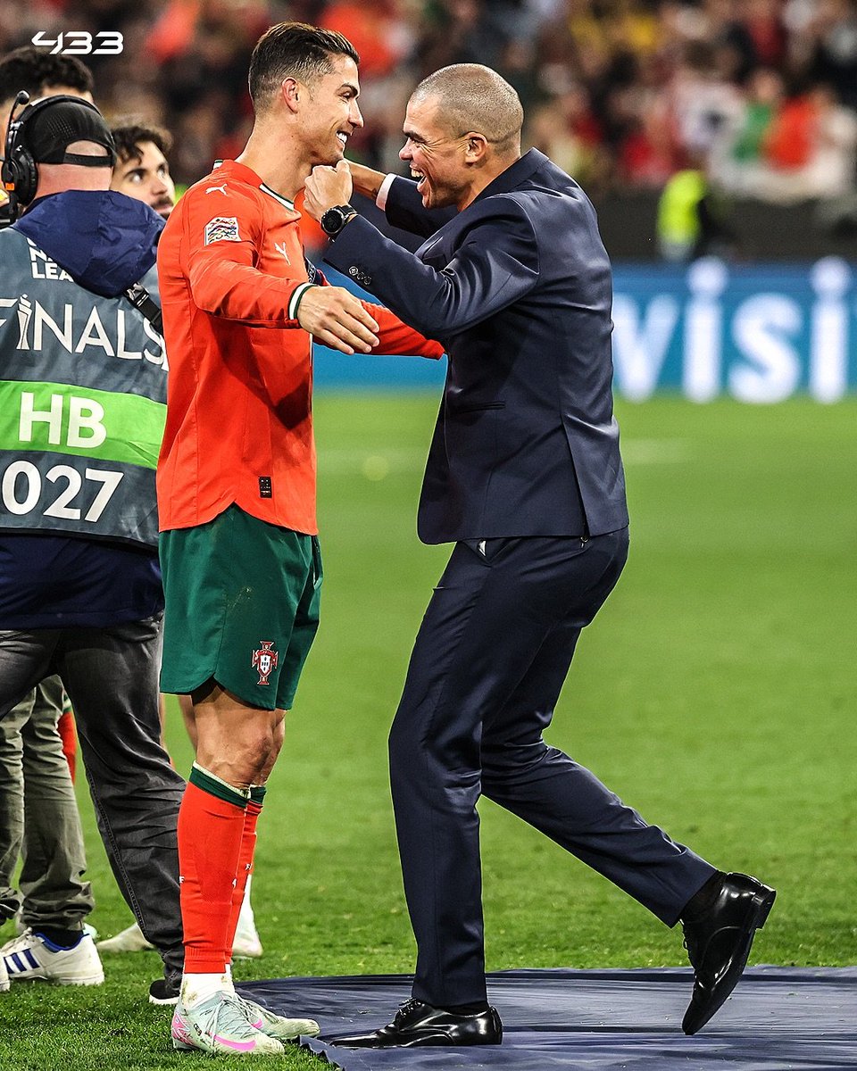 Mr_UCL_7's tweet photo. Beyond Football: The Ronaldo-Pepe Connection" "Legendary Friendship: CR7 and Pepe"
#CristianoRonaldo𓃵
#uefachampionsleague
#NationsLeague https://t.co/OUNnYvjkuj