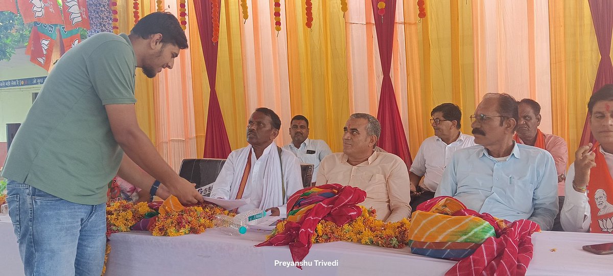 हिन्दू प्रेयांशु त्रिवेदी 🚩 tweet media
