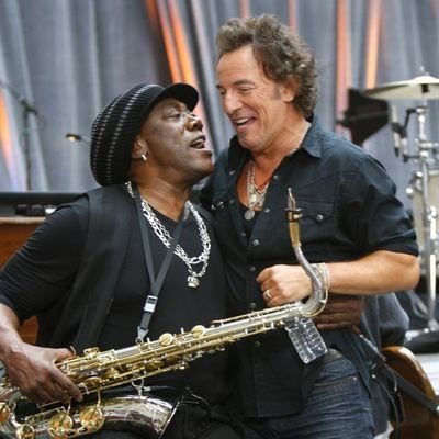 BruceLyricsNL's tweet image. Clarence Clemons, january 11, 1942 ~ june 18, 2011

❤️🎷🙏🏻

When that change was made uptown
And the Big Man joined the band